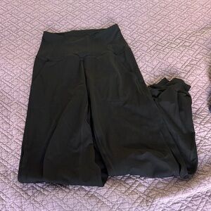 Lululemon Athletica Black align joggers with slits